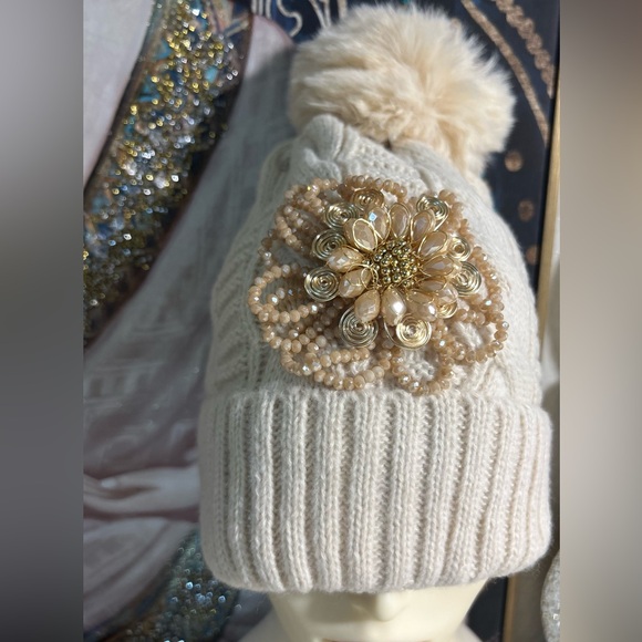 Winter beanie - Picture 1 of 4